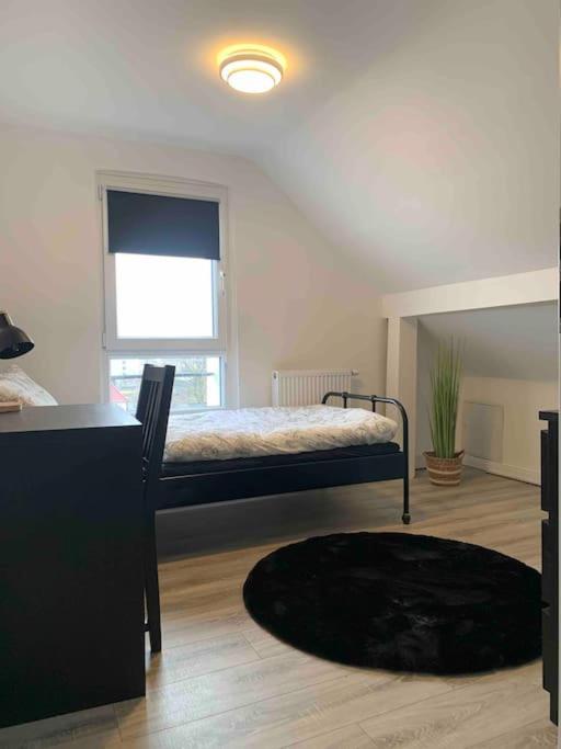 5Minuten Von Der City Entfernte Wohnung Mit Parkpl Bielefeld Exterior photo